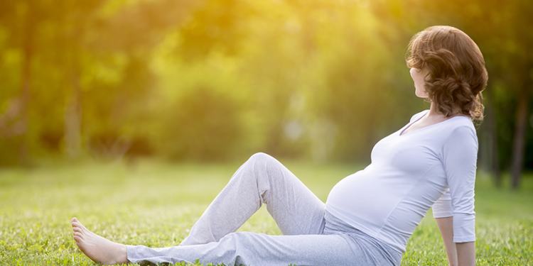 Üreme Sağlığı ve İnfertilite Derneği (TSRM) Bebek Planlayan Çiftlere Covid 19 Aşılarını Yaptırmalarını Öneriyor