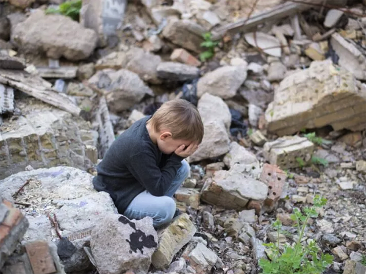 Çocuğunuza Deprem Gerçeğini Ona Sarılarak Anlatın